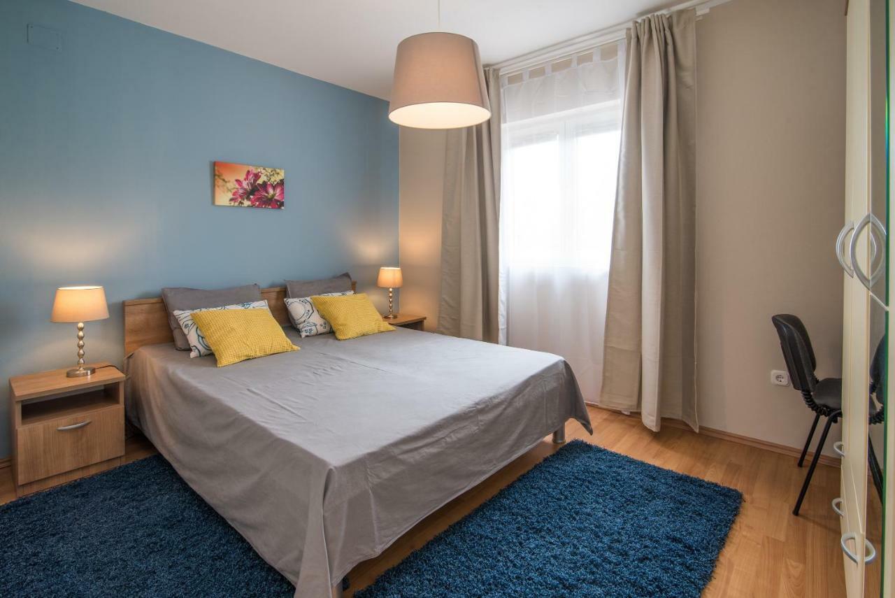 Apartments Sanjin Kornić Buitenkant foto