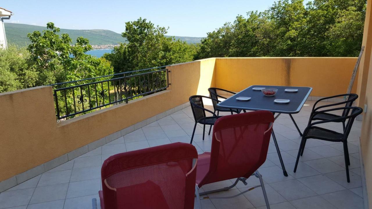 Apartments Sanjin Kornić Buitenkant foto